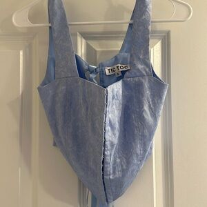Cute blue cropped top